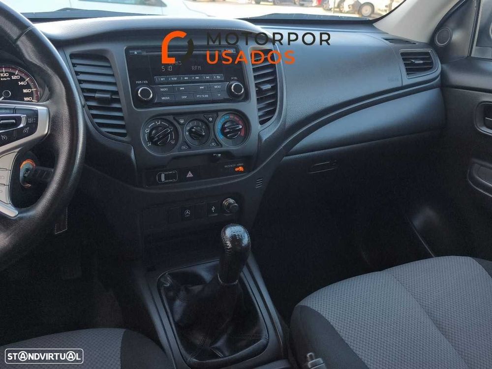 Mitsubishi L200 2.3 DI-D CD Invite 2WD - 16