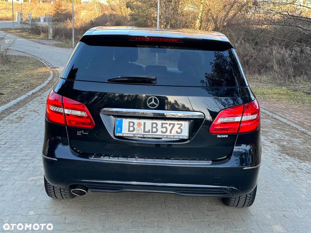 Mercedes-Benz Klasa B 180 CDI (BlueEFFICIENCY) - 4