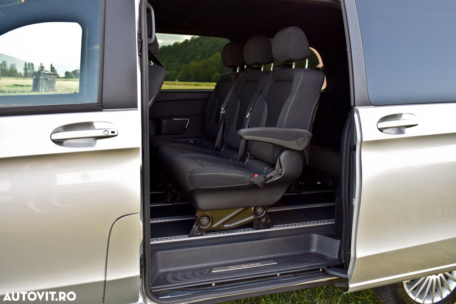 Mercedes-Benz V 300 d kompakt 4Matic 9G-TRONIC - 22