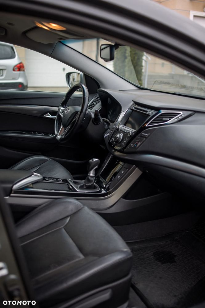 Hyundai i40 1.7 CRDi Comfort - 17