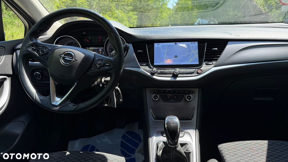 Opel Astra - 8