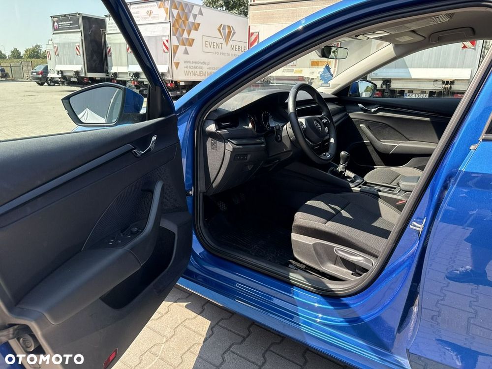 Skoda Octavia 1.5 TSI Selection - 10