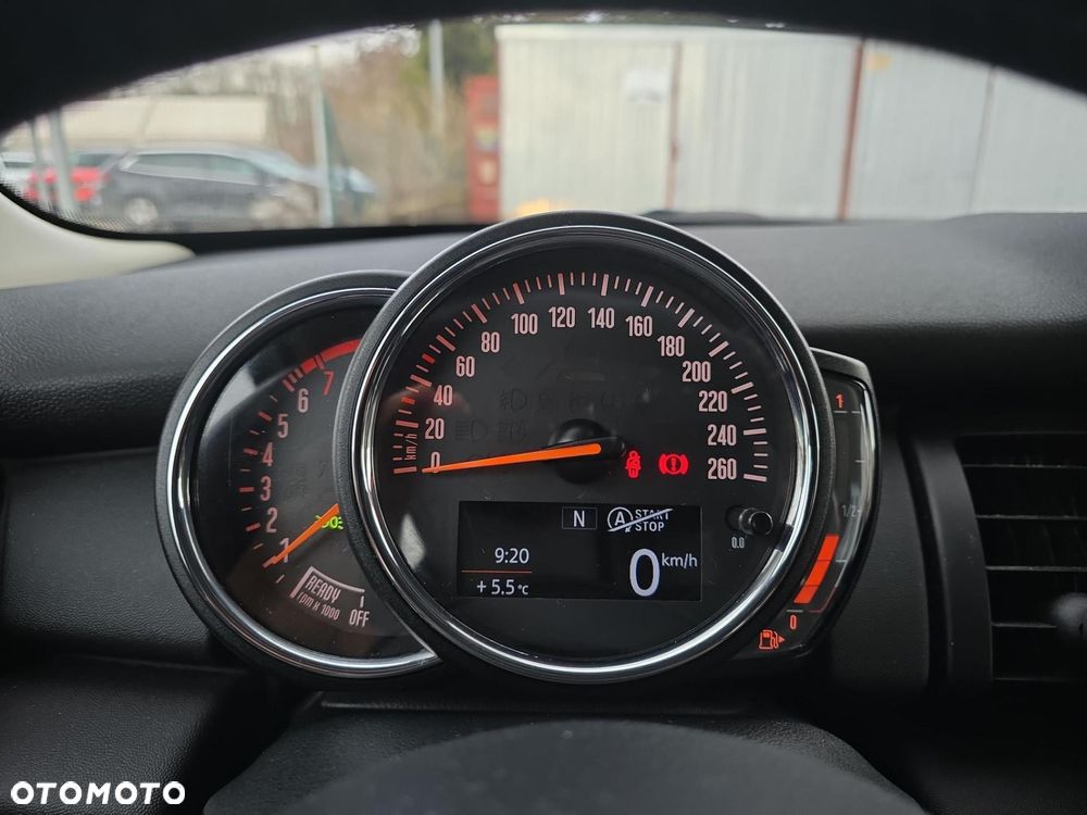 MINI ONE Standard - 12