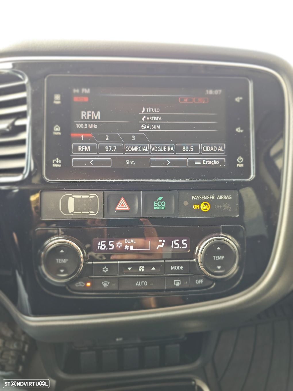 Mitsubishi Outlander 2.2 DI-D Intense+ - 17