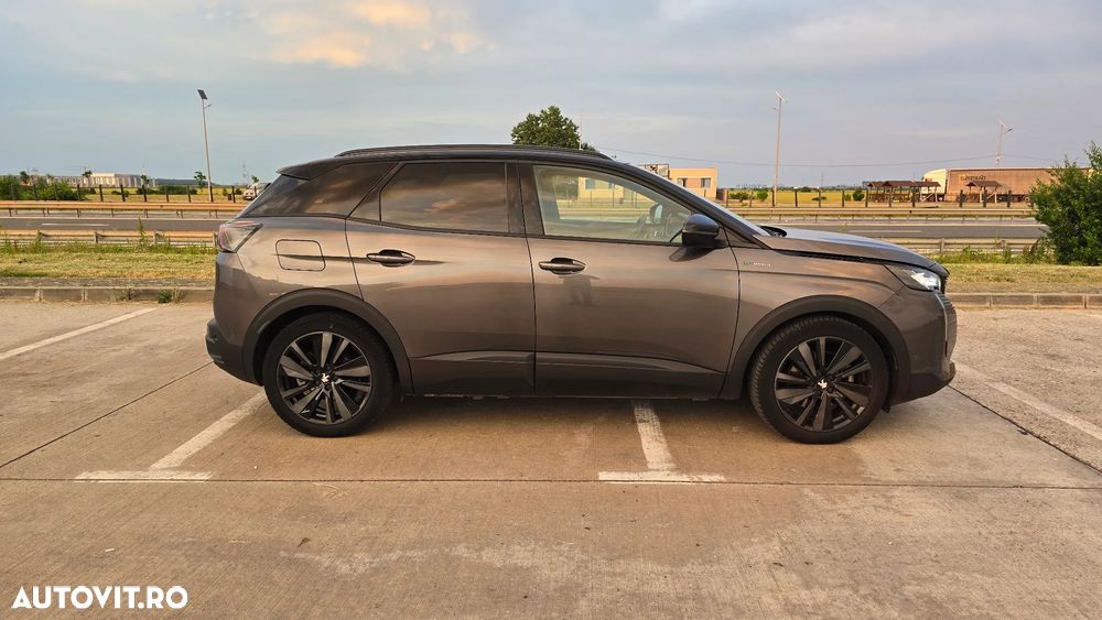 Peugeot 3008 PHEV 300 EAT8 4X4 GT - 2
