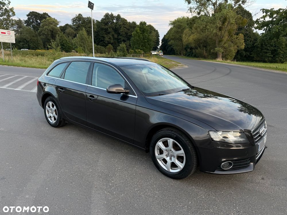 Audi A4 Avant 2.0 TDI - 4