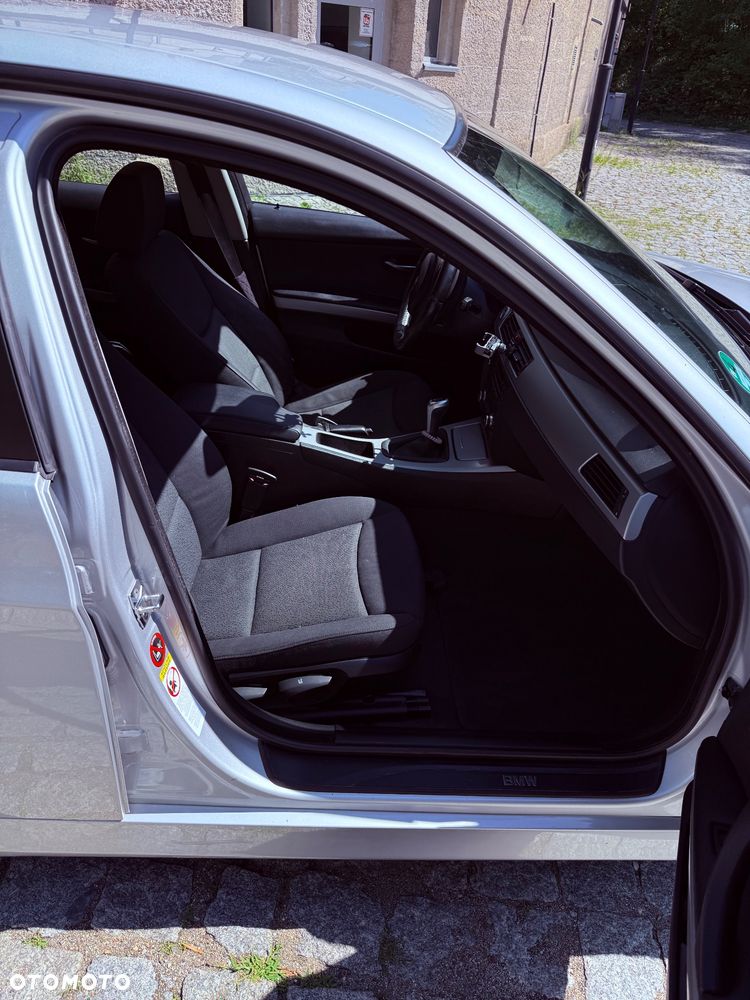 BMW Seria 3 - 15