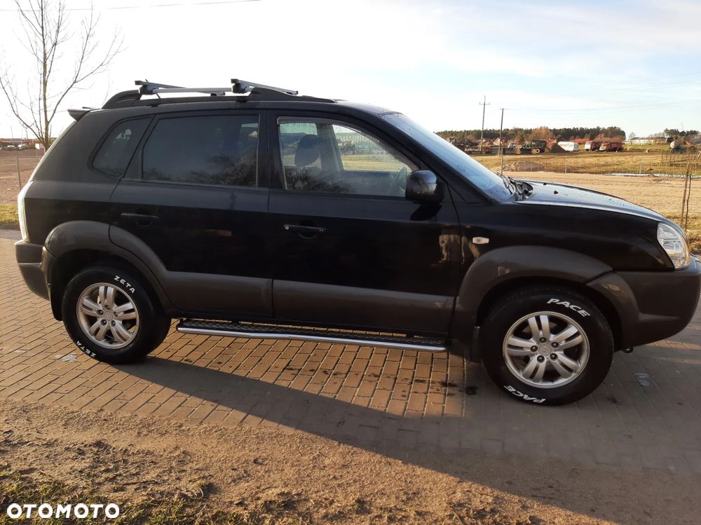 Hyundai Tucson - 2