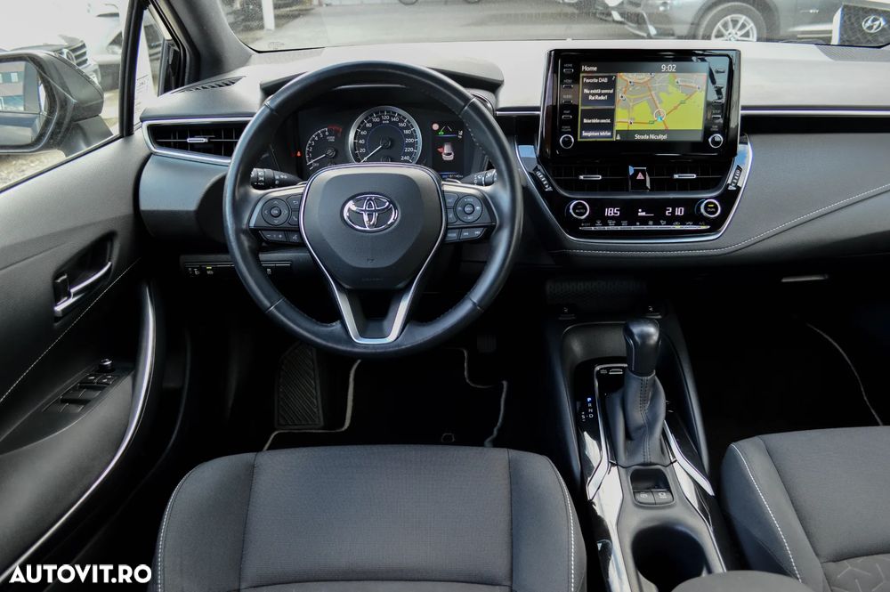 Toyota Corolla 2.0 Business Edition - 30