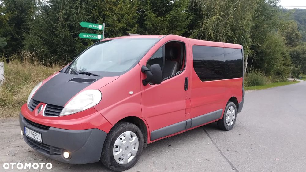 Renault TRAFIC - 1