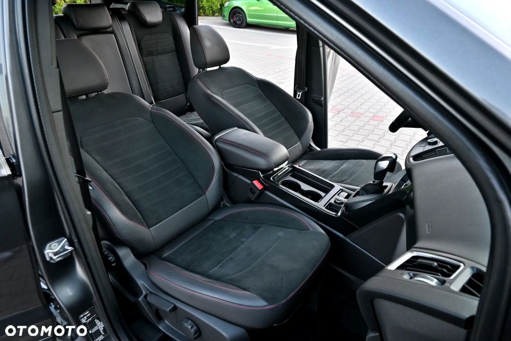 Ford Kuga 2.0 TDCi 4x4 ST-Line - 30