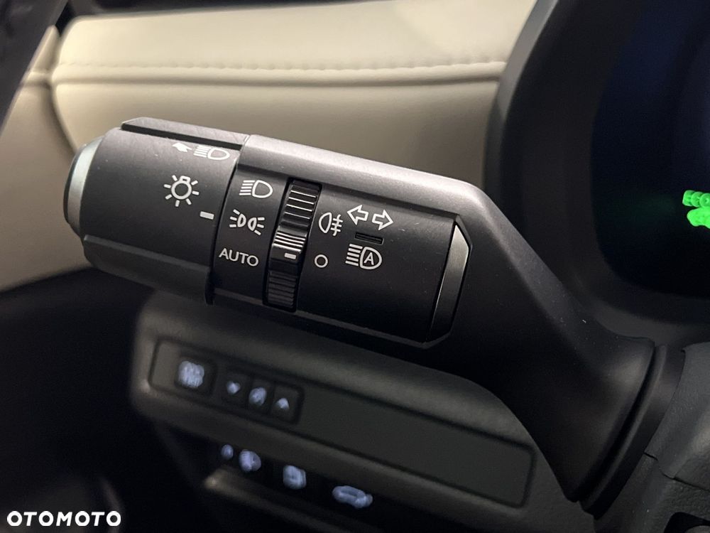 Lexus LBX 1.5 Hybrid Elegant - 28