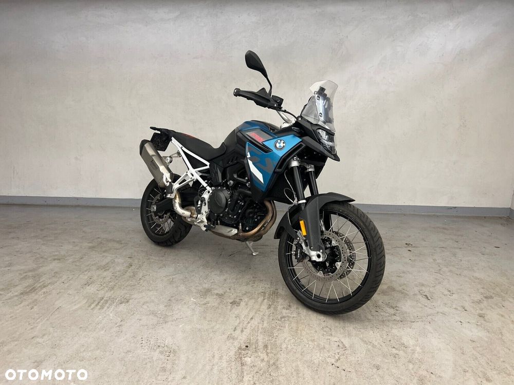 BMW F
