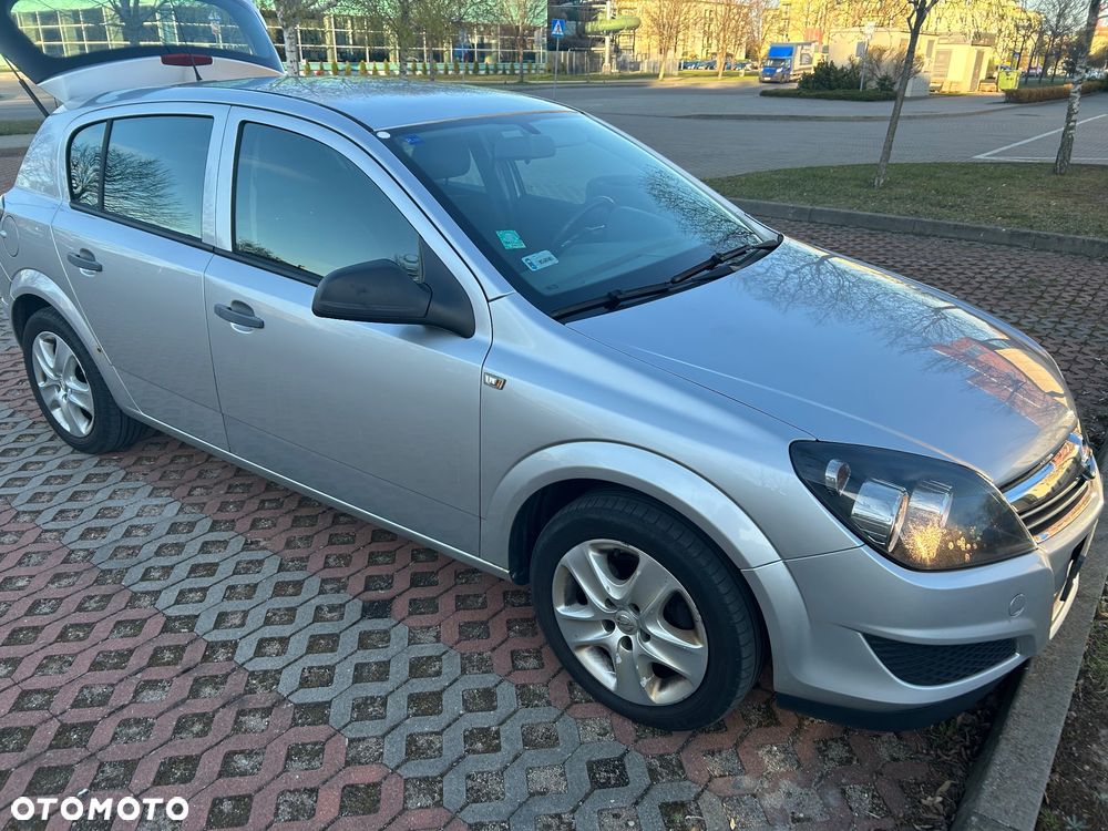 Opel Astra 1.6 - 14