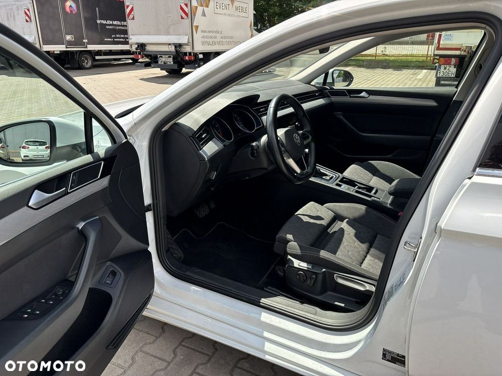 Volkswagen Passat 1.5 TSI EVO Business DSG - 10