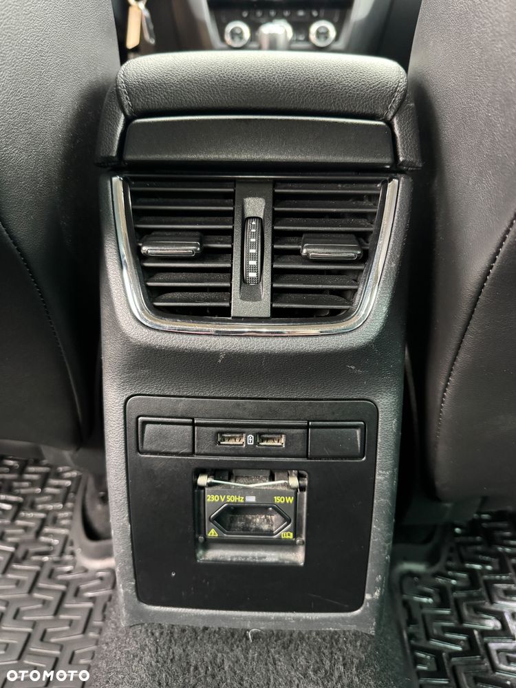 Skoda Octavia 2.0 TDI 4x4 DSG Scout - 26