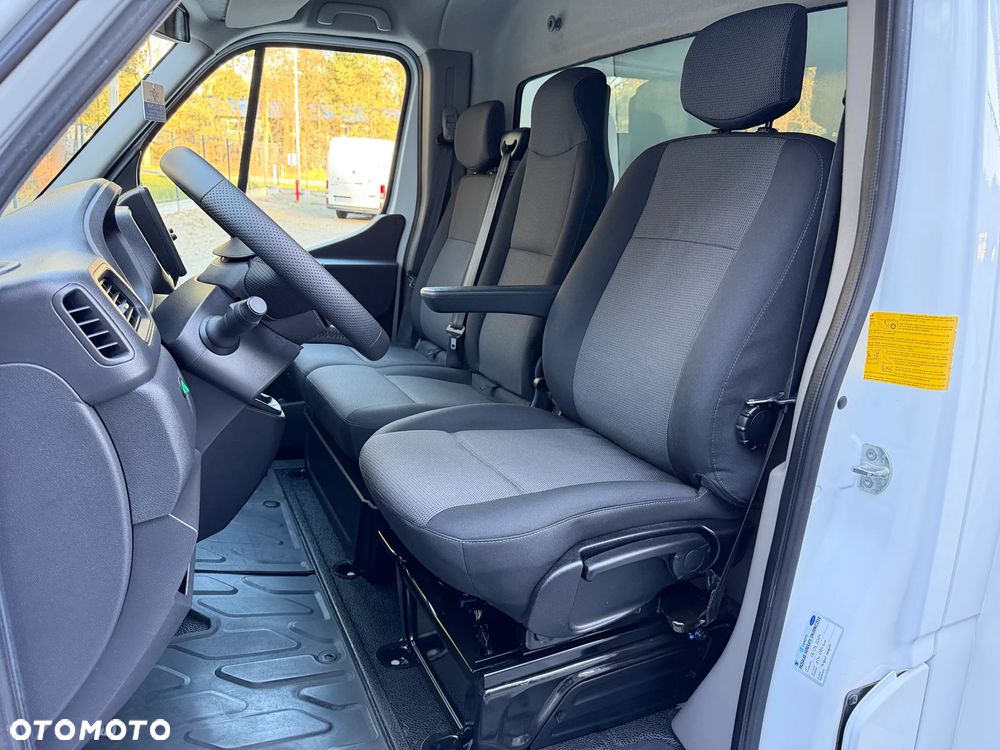 Renault Master Chłodnia Izoterma 6Epalet / Agregat Zanotti / Zabudowa MRauto / Salon PL / Po przeglądzie / FV23% - 30