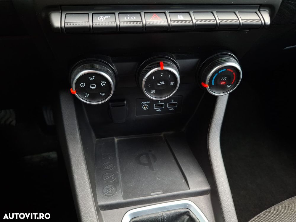 Renault Clio - 28