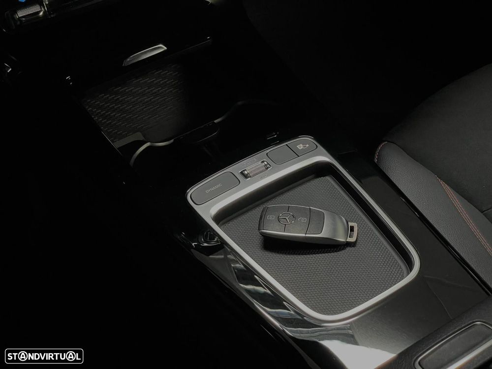 Mercedes-Benz A 250 - 20