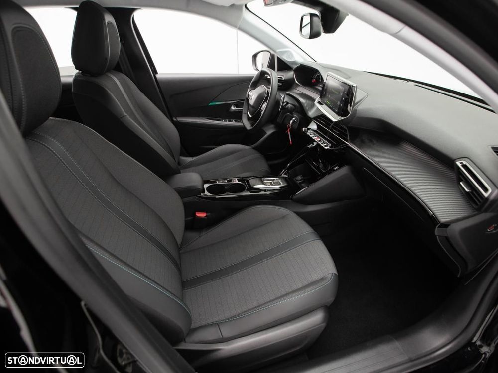 Peugeot 208 1.2 PureTech Allure Pack EAT8 - 9