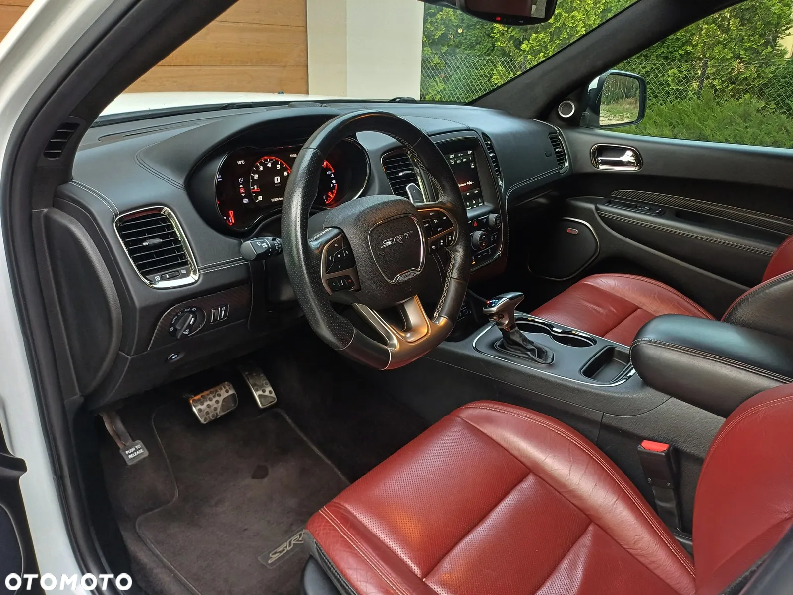 Dodge Durango 6.4 SRT - 14