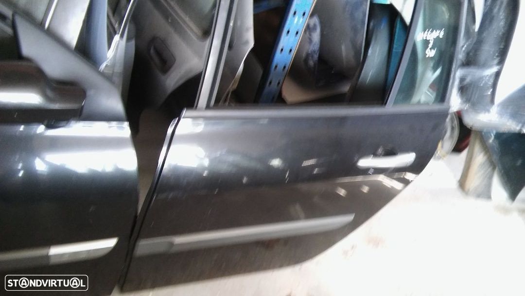 Porta tras lado condutor renault megane 2 sw - 1