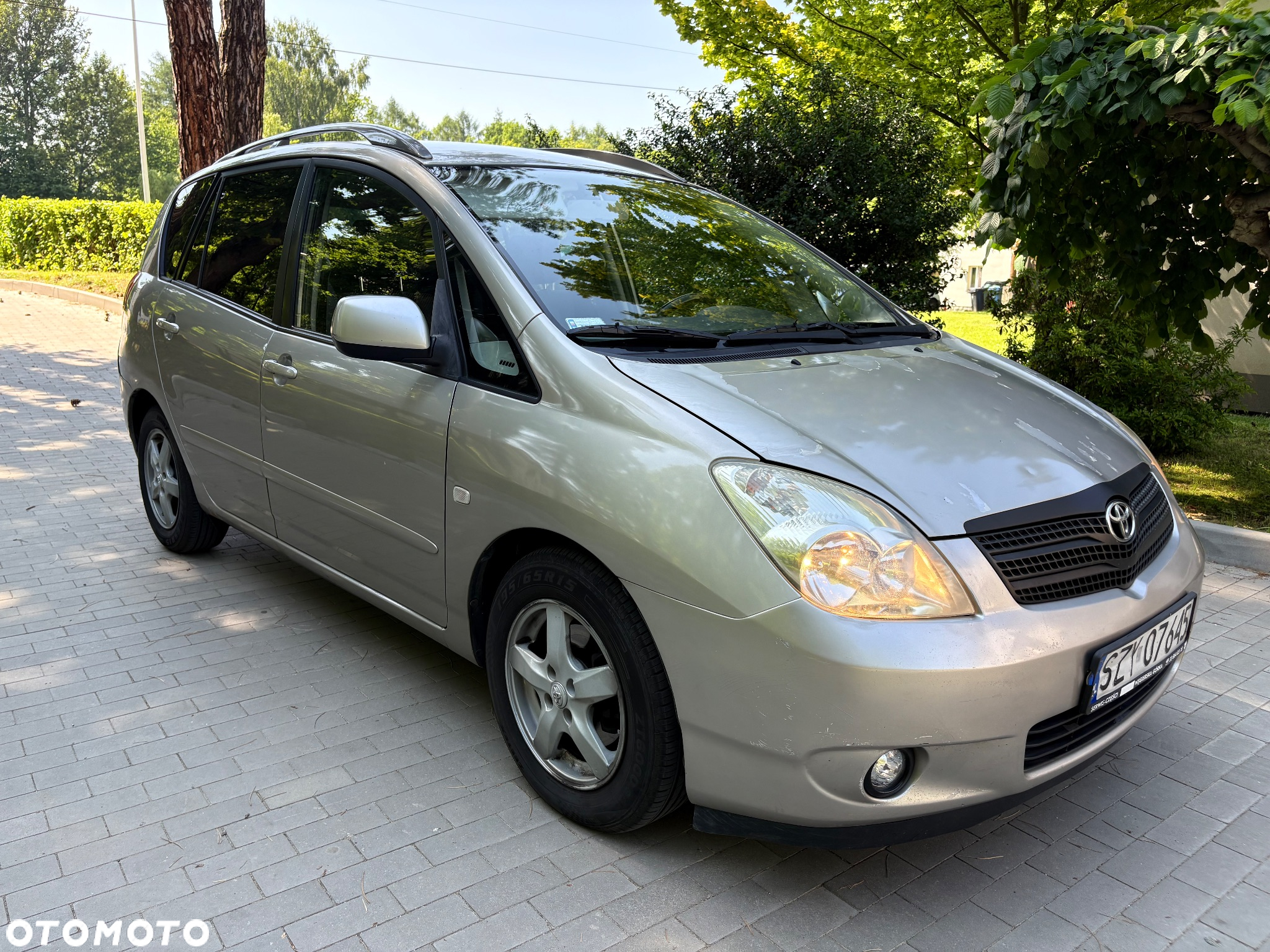Toyota Corolla Verso 2.0 D-4D Sol - 3