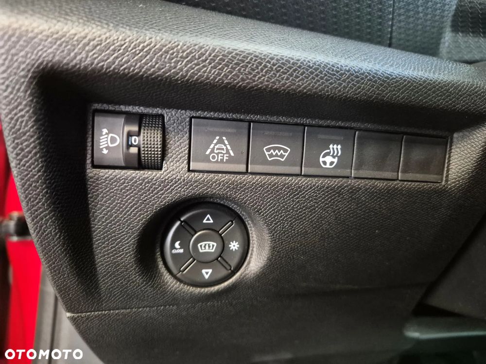 Citroën C4 1.2 PureTech Shine S&S EAT8 - 26