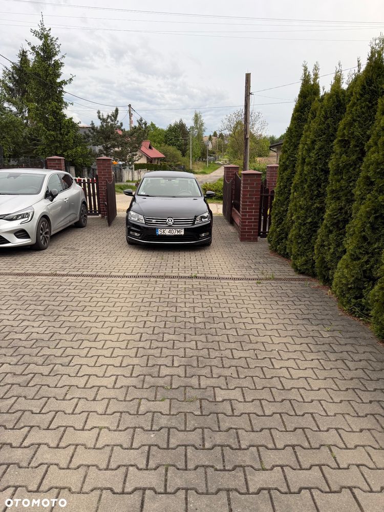 Volkswagen Passat 2.0 TDI Highline R-Style DSG - 2