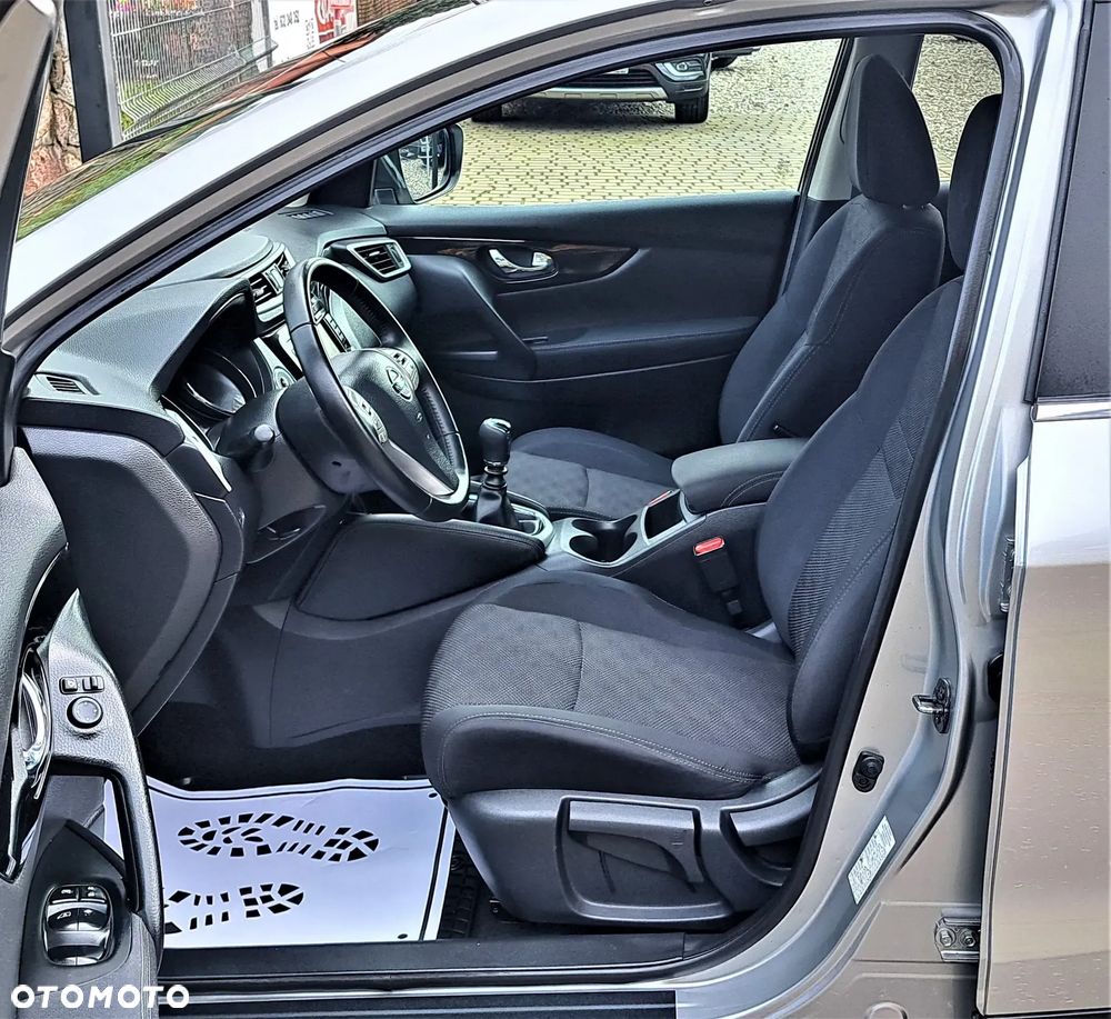 Nissan Qashqai 1.6 dCi Tekna - 18