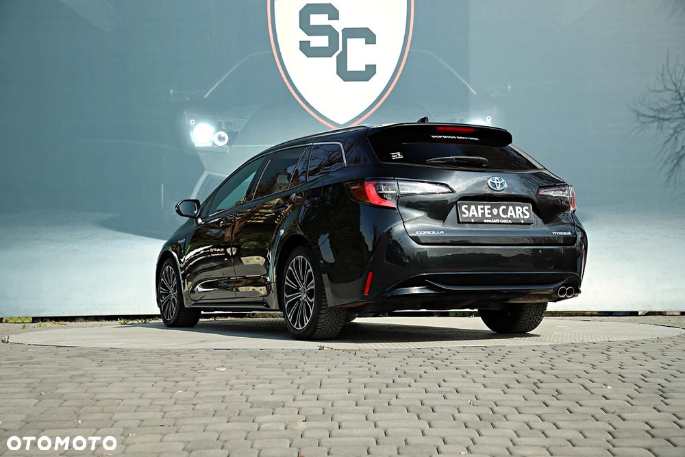 Toyota Corolla 2.0 Hybrid Executive - 8