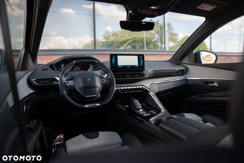 Peugeot 3008 Plug-In Hybrid 225 e-EAT8 GT - 27