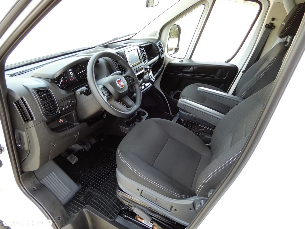 Fiat Ducato Serii 8 MAXI Wzmacniany 2.2 MultiJet3 H3-POWER 180 KM FIRANA 4.91 CM 10 E.Palet Tempomat Android Auto Carplay GWARANCJA FABRYCZNA Stan Auta JAK NOWY OKAZJA - 34