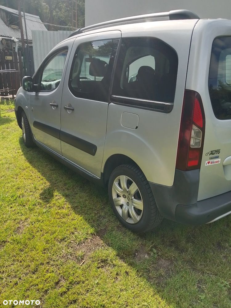 Peugeot Partner 1.6 BlueHDi Outdoor S&S 7os - 2