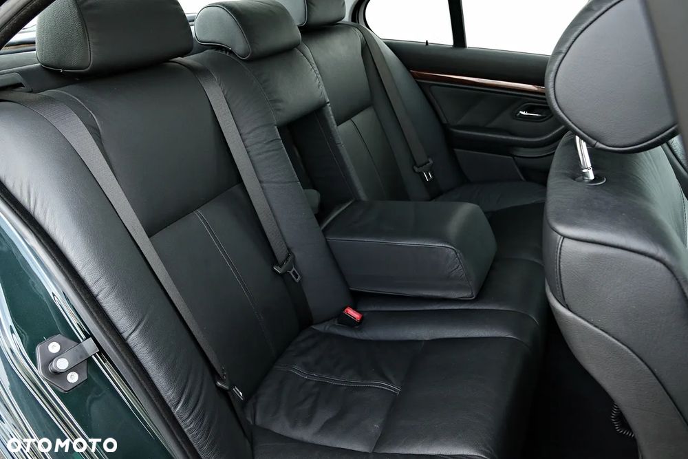 BMW Seria 5 - 36