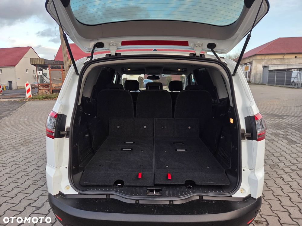 Ford S-Max 2.0 TDCi DPF Titanium X - 36