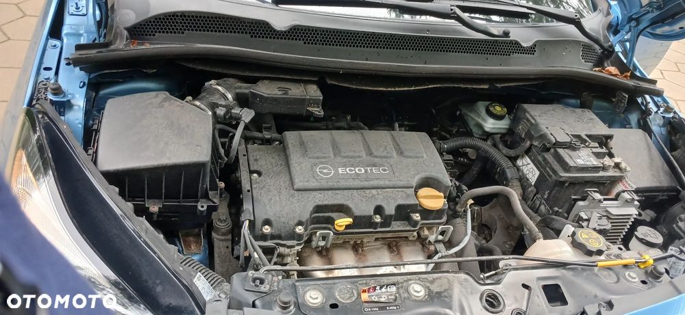 Opel Corsa 1.4 Color Edition - 26