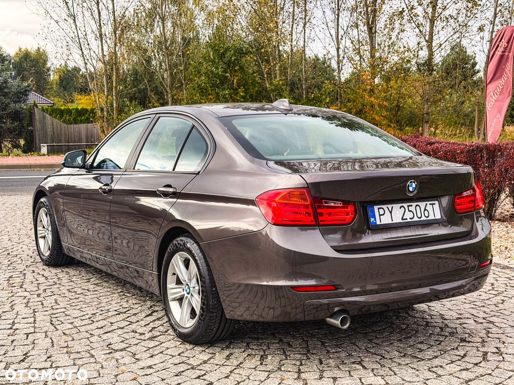 BMW Seria 3 - 34