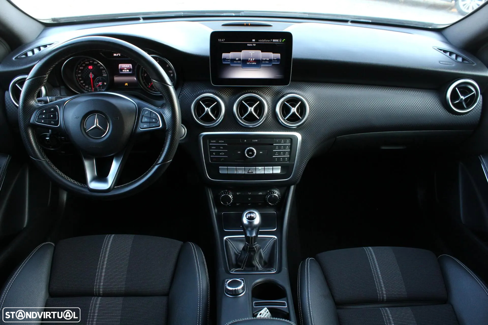 Mercedes-Benz A 180 d Urban - 12