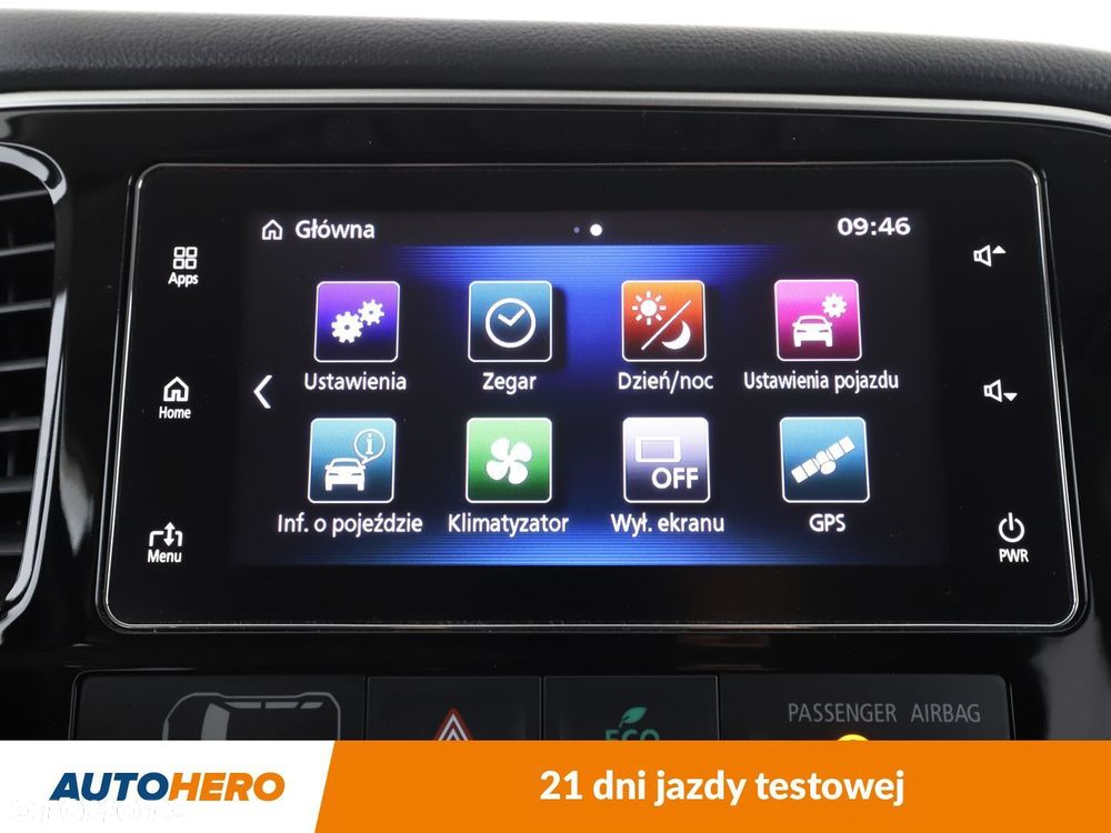 Mitsubishi Outlander - 21