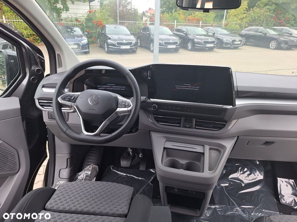 Volkswagen Caravelle - 22