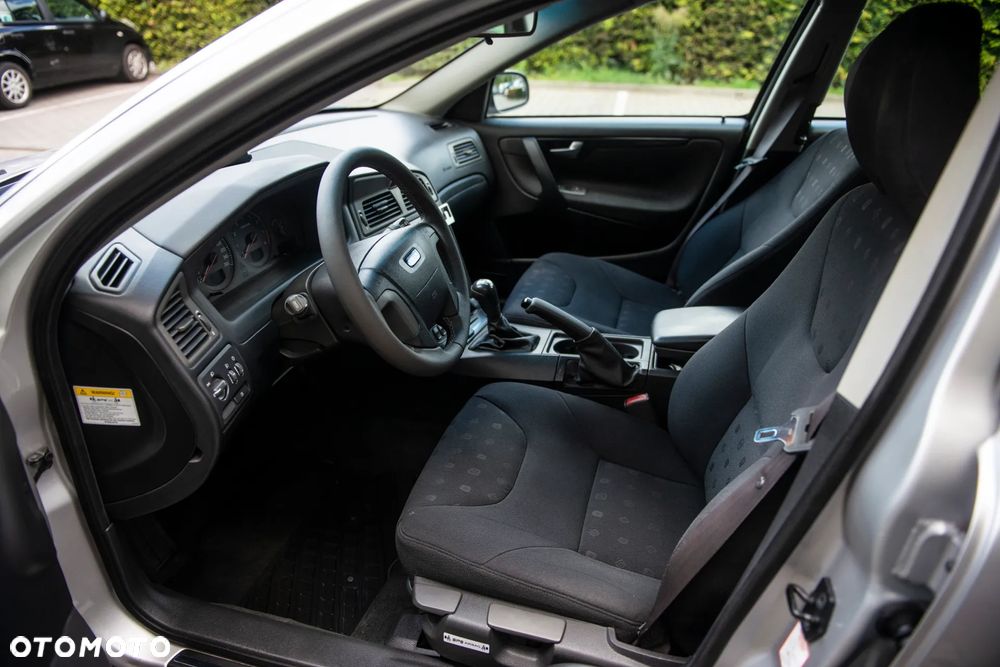 Volvo V70 2.4 Optima - 15