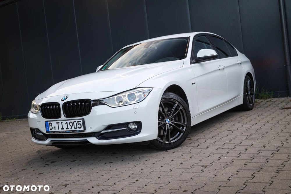 BMW Seria 3 320d Sport Line - 1