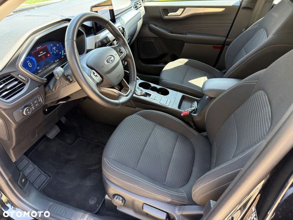 Ford Kuga 2.5 Duratec FHEV TITANIUM - 21