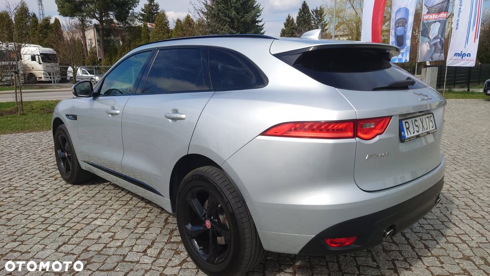 Jaguar F-Pace 2.0 i4D AWD Prestige - 4