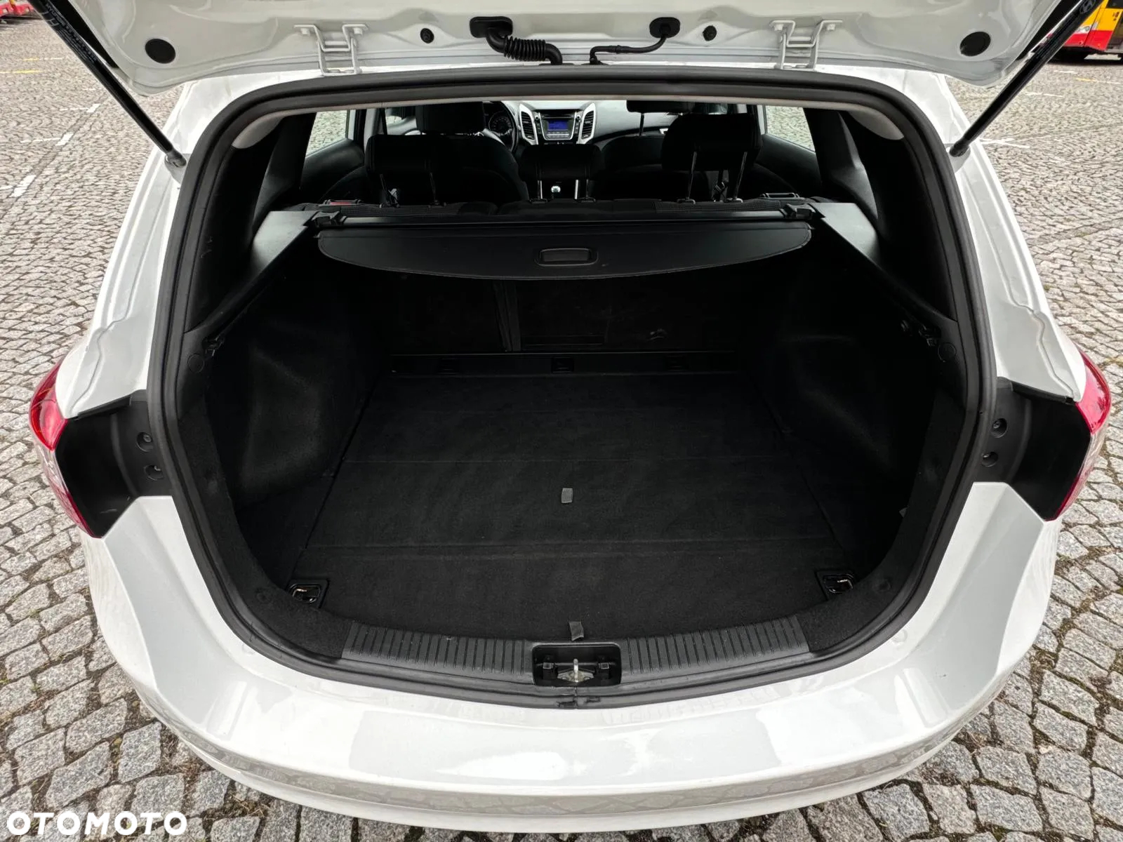 Hyundai i30 1.4 BlueDrive Comfort - 26