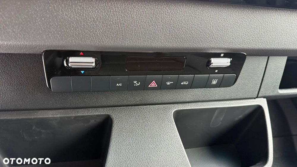 Mercedes-Benz eSprinter 420 Podwozie 4325 mm + Kontener - 17