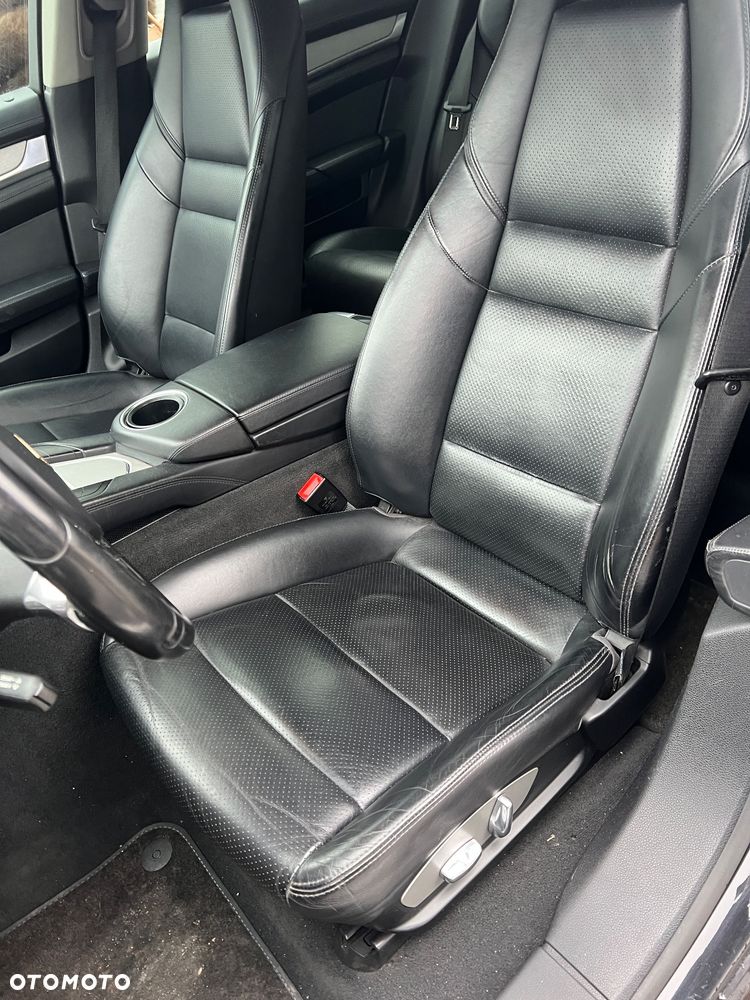 Porsche Panamera PDK - 13