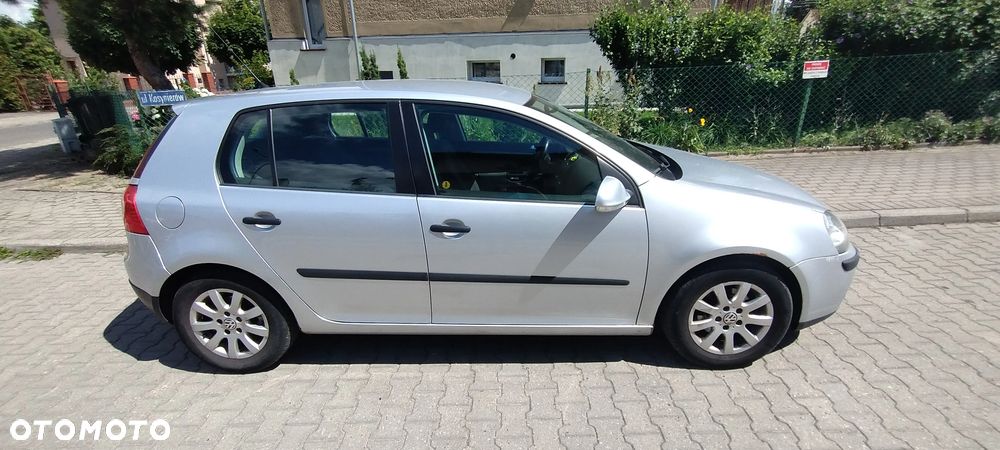 Volkswagen Golf 1.9 TDI Comfortline - 5