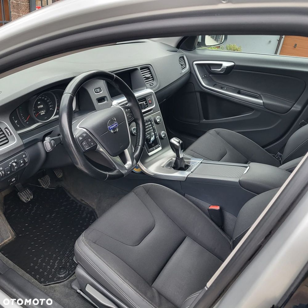 Volvo V60 D4 - 7